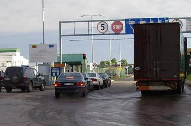 Pasienio poste užmigo girtas vilkiko vairuotojas