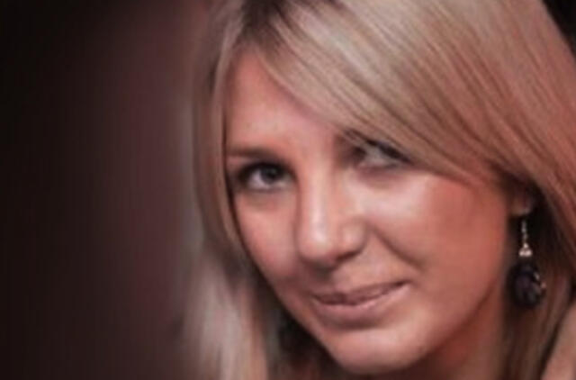 Rastas dingusios kaunietės studentės kūnas