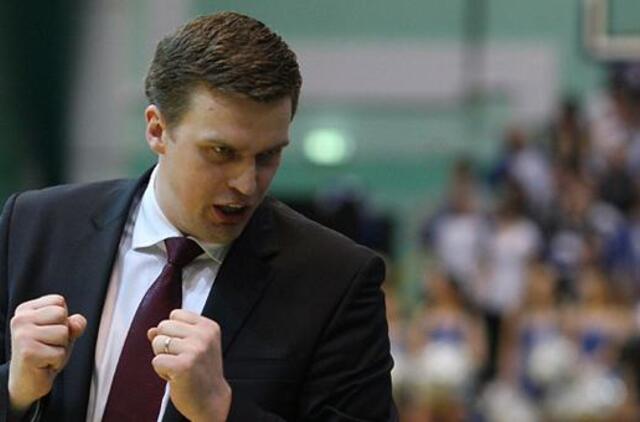 Užsienio lygose tarpusavyje kaunasi lietuvių treniruojamos komandos