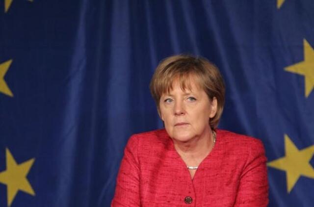 Angela Merkel pareikalavo iš graikų ir portugalų daugiau dirbti