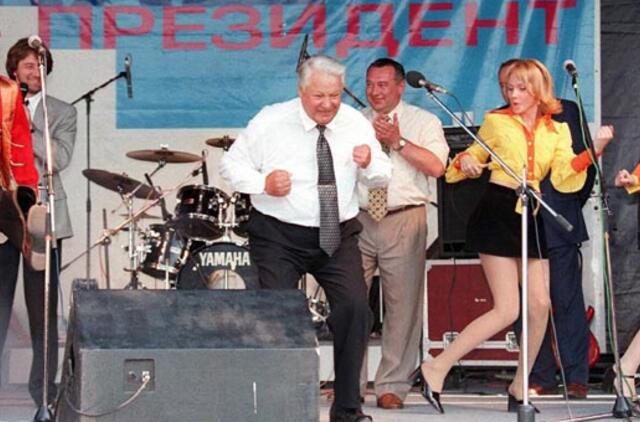 Borisą Jelciną siūloma apdovanoti Vyčio Kryžiaus ordino Didžiuoju kryžiumi