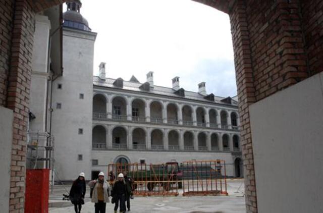 Kultūros ministras teigia nedelsiant inicijuosiąs Valdovų rūmų statybų tyrimą