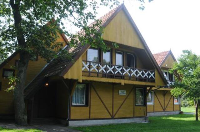 Melnragės dangoraižiui žalios šviesos neįžiebė