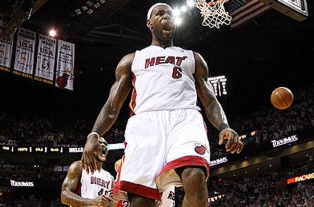 "Miami Heat" trečiąją kartą nugalėjo "Bulls" ir yra per žingsnį nuo NBA finalo