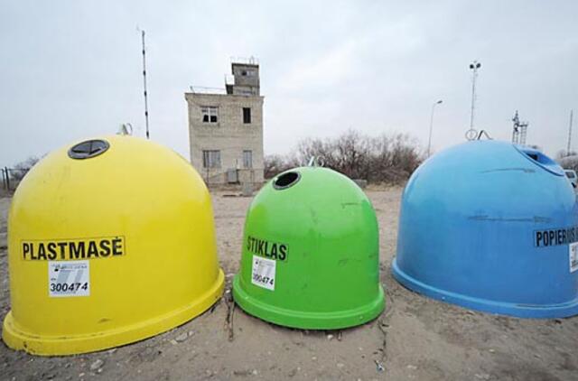 Spalvotųjų varpelių turinys į sąvartyną nepatenka