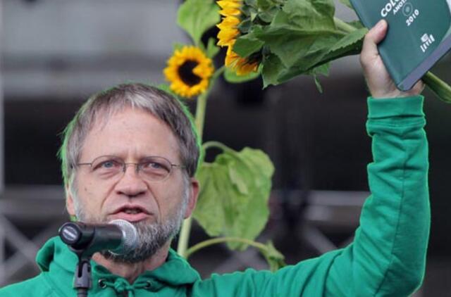 Antanas Mockus: lietuviai, be darbo, turėtų prisiminti šeimą, draugus, religiją