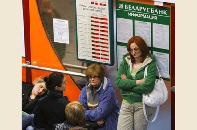 Baltarusija: gyventojai skursta, verslo ryšiai nestringa