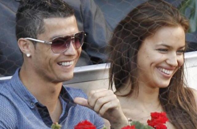 Cristiano Ronaldo pakrikštijo sūnų