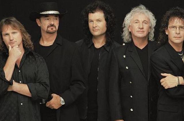 "Smokie" koncertas Klaipėdoje vilioja žiūrovus
