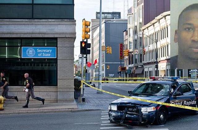 JAV: septynių žmonių nužudymu įtariamas vyras nusišovė