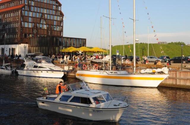 Jūros šventės atidarymui - laivų paradas Danėje