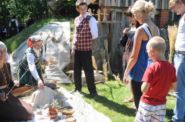 Jūrų muziejus kviečia keliauti "Gintaro keliu"