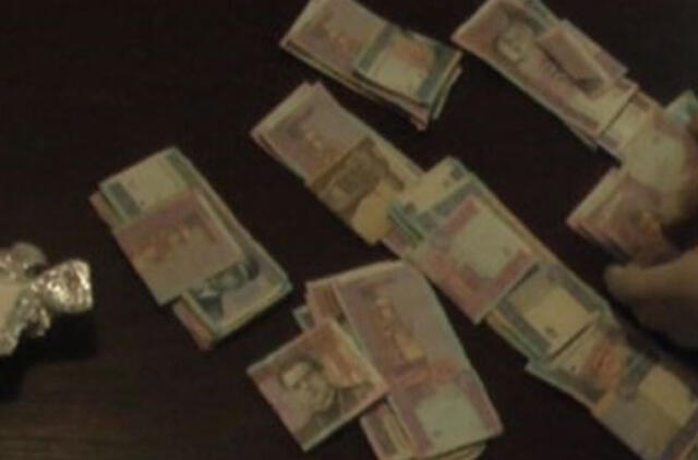 Moteris už kvaišalų prekybą bus teisiama ketvirtą kartą