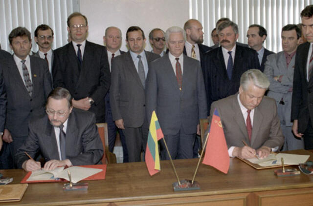 Prezidentė: prieš 20 metų pasirašyta Lietuvos ir Rusijos sutartis - įpareigojimas abiem šalims