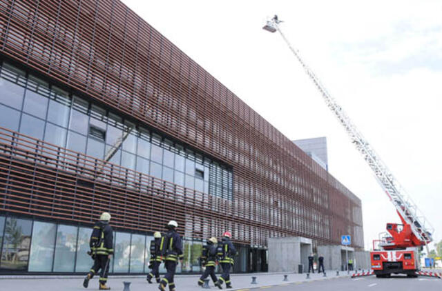 Arenoje užgesintas išgalvotas gaisras