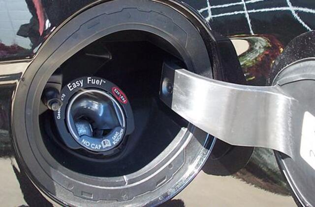 "Ford" ginklas prieš degalų vagis – "Easy Fuel"