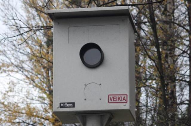 Greičio matuoklio sprogdintojui - nelaisvė, viešieji darbai ir žalos atlyginimas