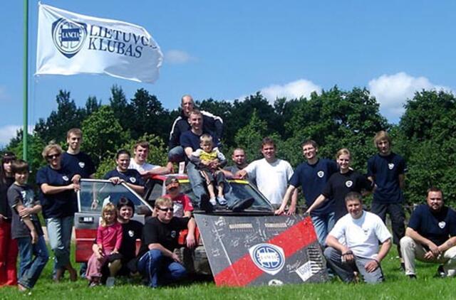 Įsimylėję itališkus automobilius