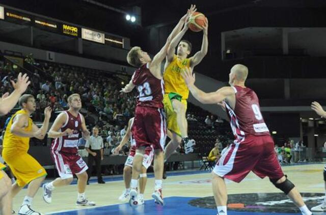 Krepšinio istorija arenoje prasidėjo studentų pergale