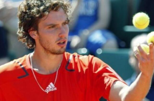 Latvis Ernestas Gulbis nugalėjo 15-ąją pasaulio raketę