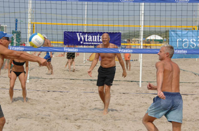 Pajūryje - tinklinio mėgėjų turnyras