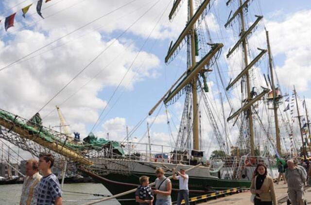 Per burlaivių regatą bus ribojamas eismas