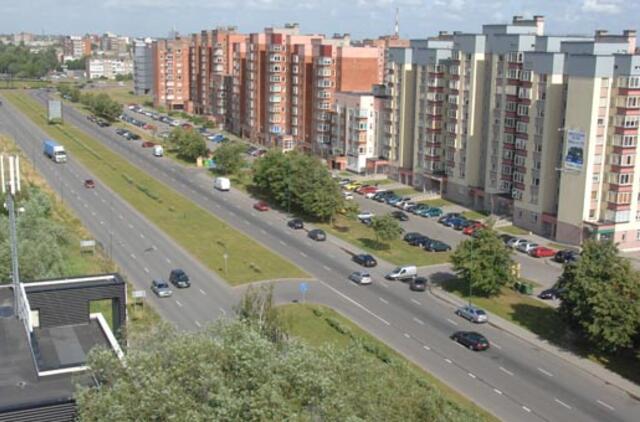 Perėjos Baltijos prospekte teks palaukti