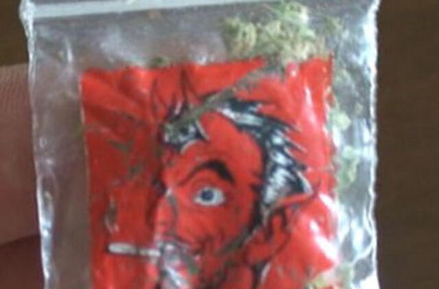 Poilsiautojai kurortuose be narkotikų neapsieina