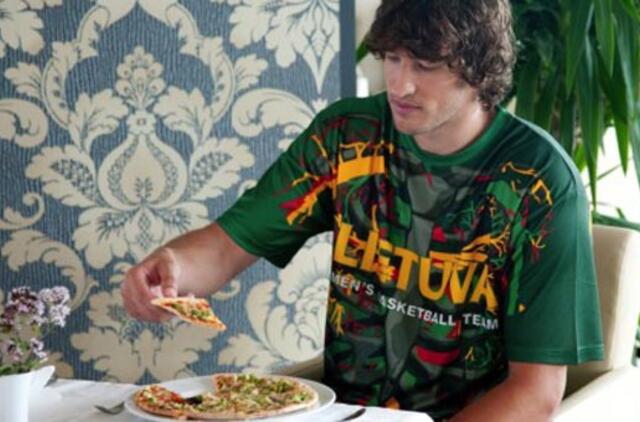 Prieš Europos čempionatą krepšininkai pamiršta cepelinus