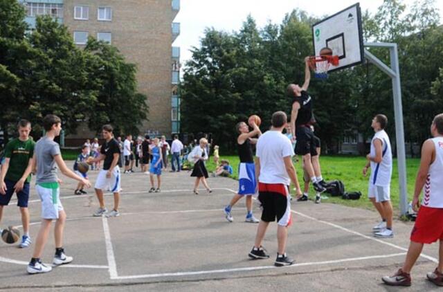 Uostamiestyje atnaujinta dar viena aikštelė