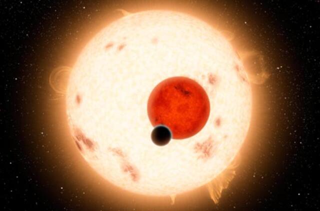 Atrasta pirmoji aplink dvi saules skriejanti planeta