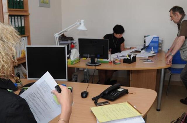 Dėl pašalpos dydžio algų - patarimas užsidirbti patiems