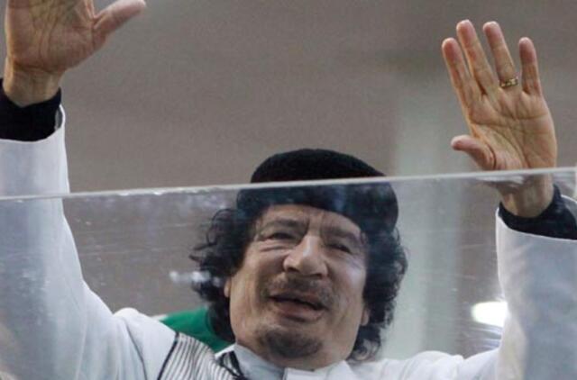 Interpolas išdavė Muamaro el Kadafio arešto orderį