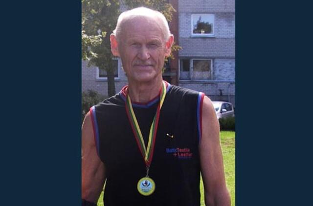 Krepšinio veteranas aplenkė bėgikus