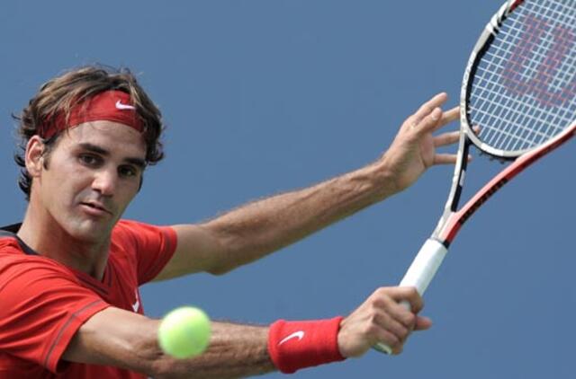 Penkiskart "US Open" čempionas šveicaras Rogeris Federeris Niujorke pateko į aštuntfinalį