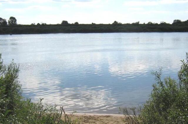 Rusai demarkuotojai prie Nemuno susikivirčijo su kauniečių žvejų pora