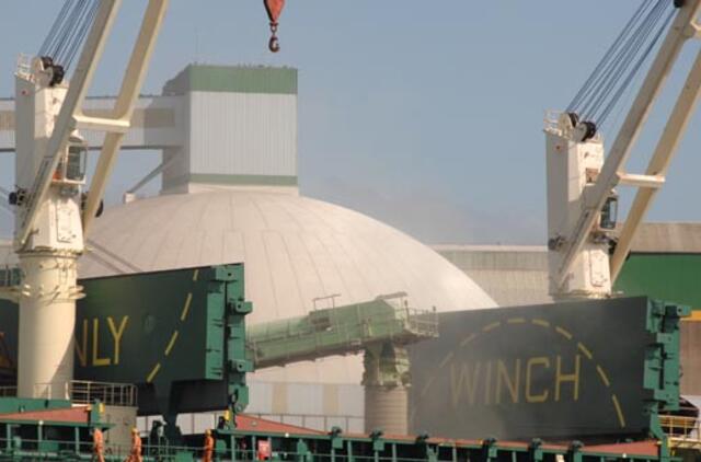 Uoste perkrauta rekordiškai daug trąšų