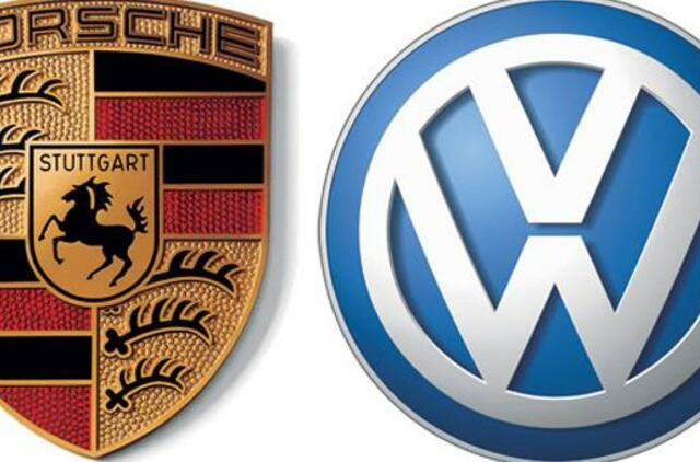 "Volkswagen" atidėjo susijungimą su "Porsche"