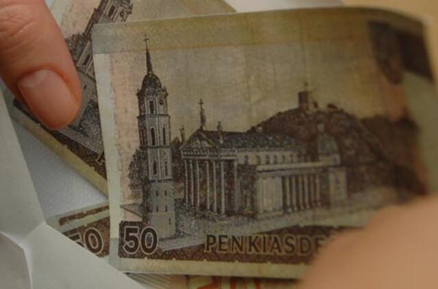 Klaipėdietis vežėsi kvaišalų ir siūlė kyšį pareigūnams