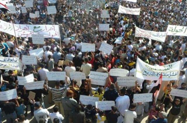 Per susirėmimus Sirijoje žuvo 41 žmogus