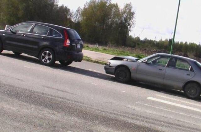 Promilės vairuotojui užtemdė akis