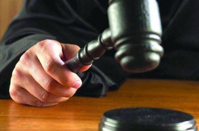 Šaukimai į teismą bus skelbiami internete