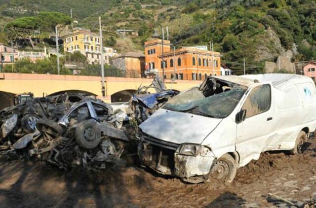 Stichijos nusiaubtuose Italijos regionuose paskelbta nepaprastoji padėtis