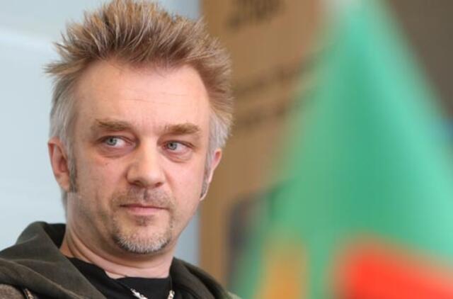 Idėja naujam albumui Andriui Mamontovui gimė dėliojant akmenukus pajūryje