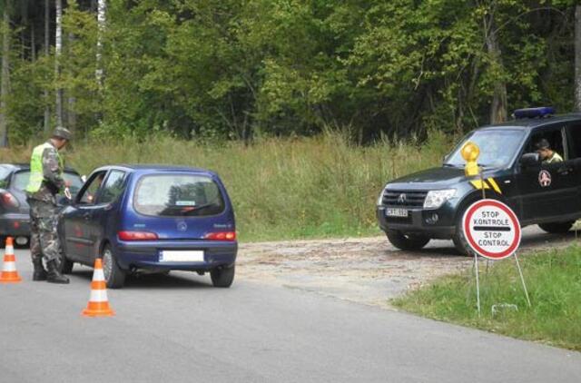 Klaipėdietis į Lenkiją vežė tris nelegalus