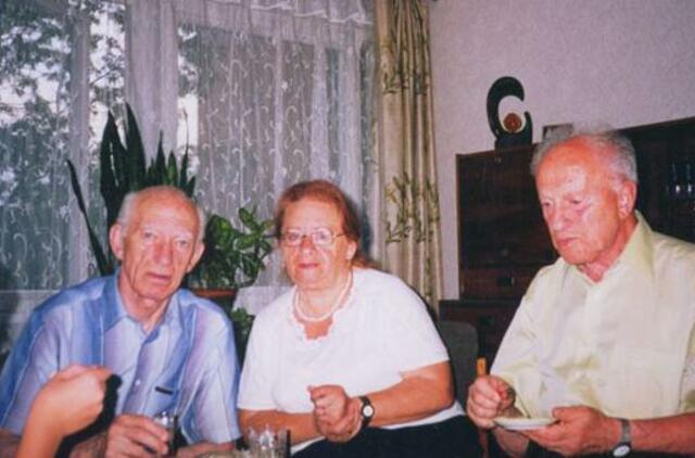 Klaipėdos akvarelės: namai ir žmonės (222)