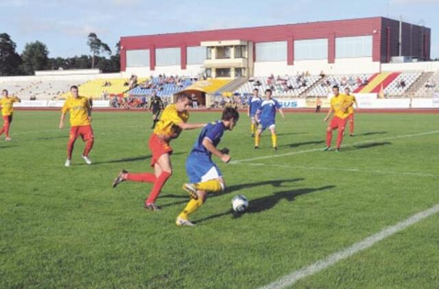 Klaipėdos futbolo dilema: jungtis ar išsiskirstyti?