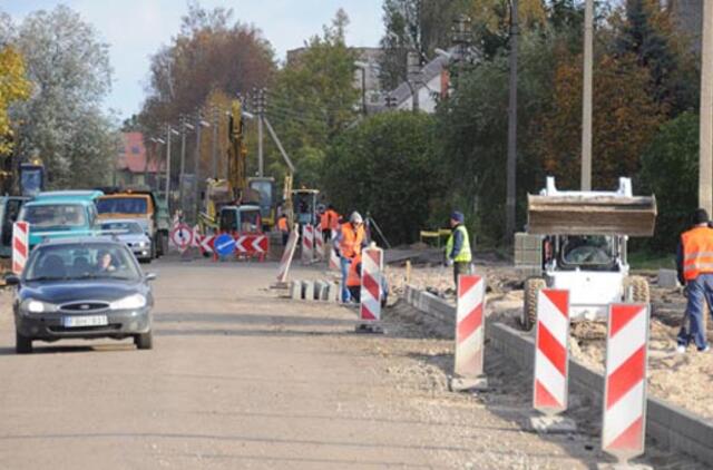 Kretingoje Klaipėdos gatvė vėl sunkiai išvažiuojama