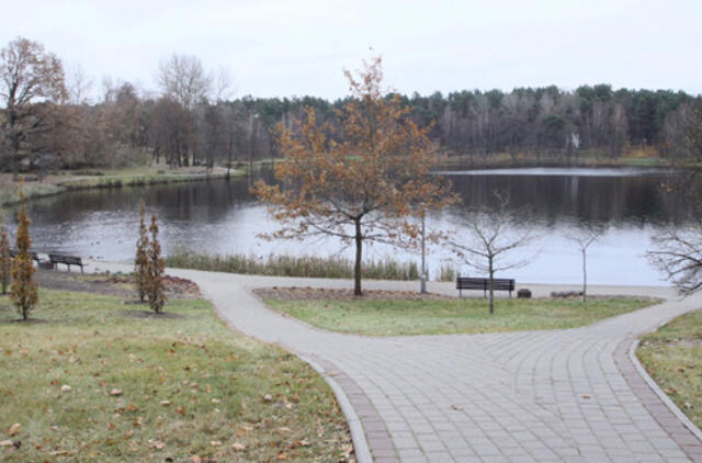 Lapkričio 15-oji: vardadieniai, dangaus kūnai, istorija