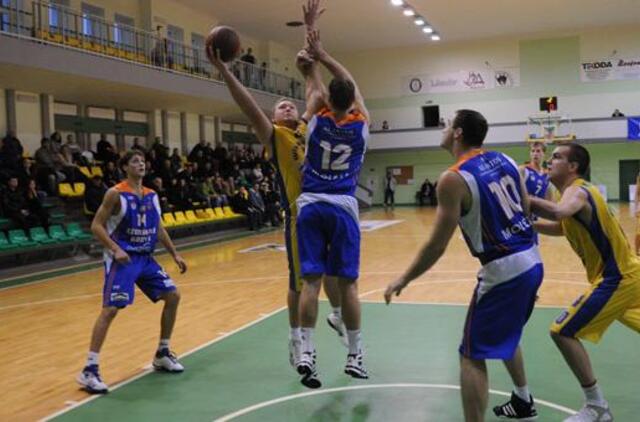 "Nafta-Universitetas" dar kartą įveikė Molėtų komandą